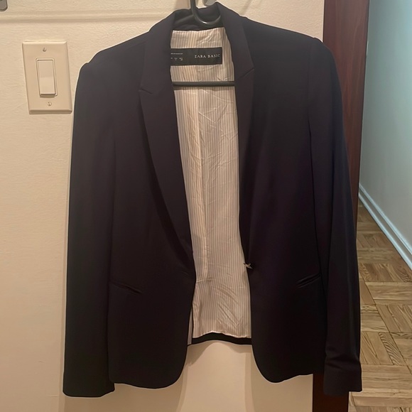 Zara navy blue blazer in size medium USA sizing gently used - Picture 1 of 12